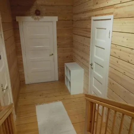 Arctic House Villa *